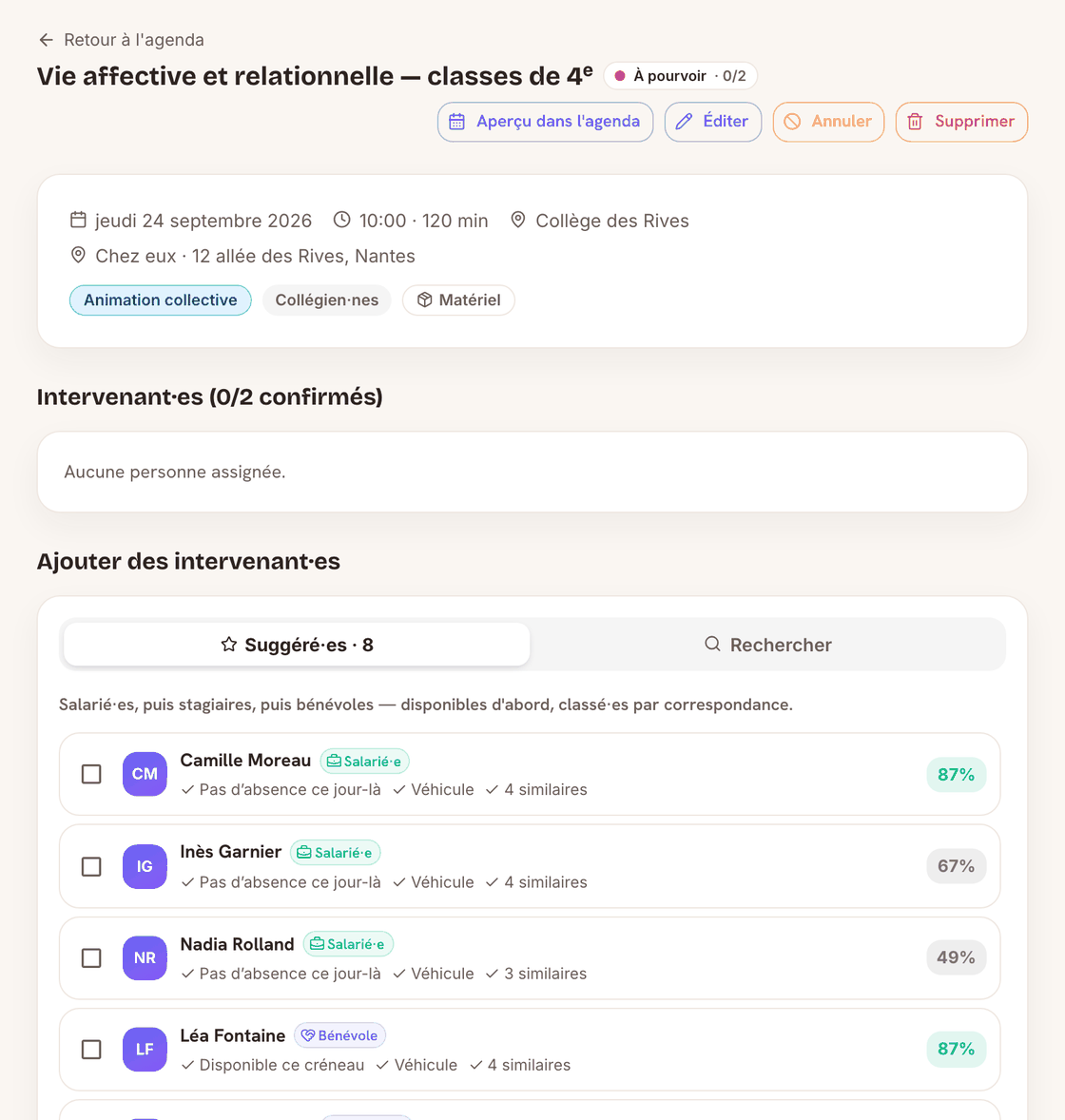 La fiche d’une animation collective : sa date, son lieu, son public, et les personnes disponibles proposées pour la composer.
